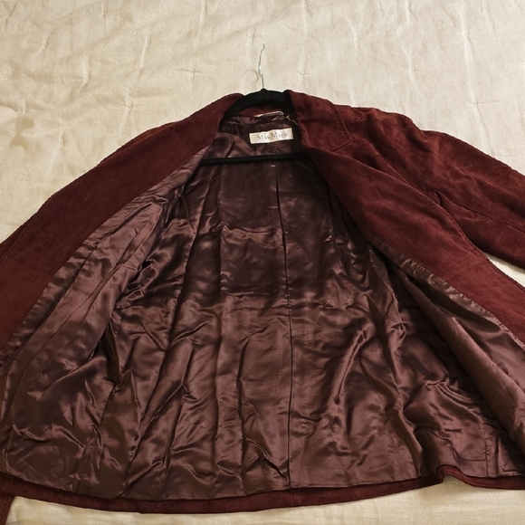 MaxMara Suede Belted Blazer - Soft Burgundy - Picture 14 of 16